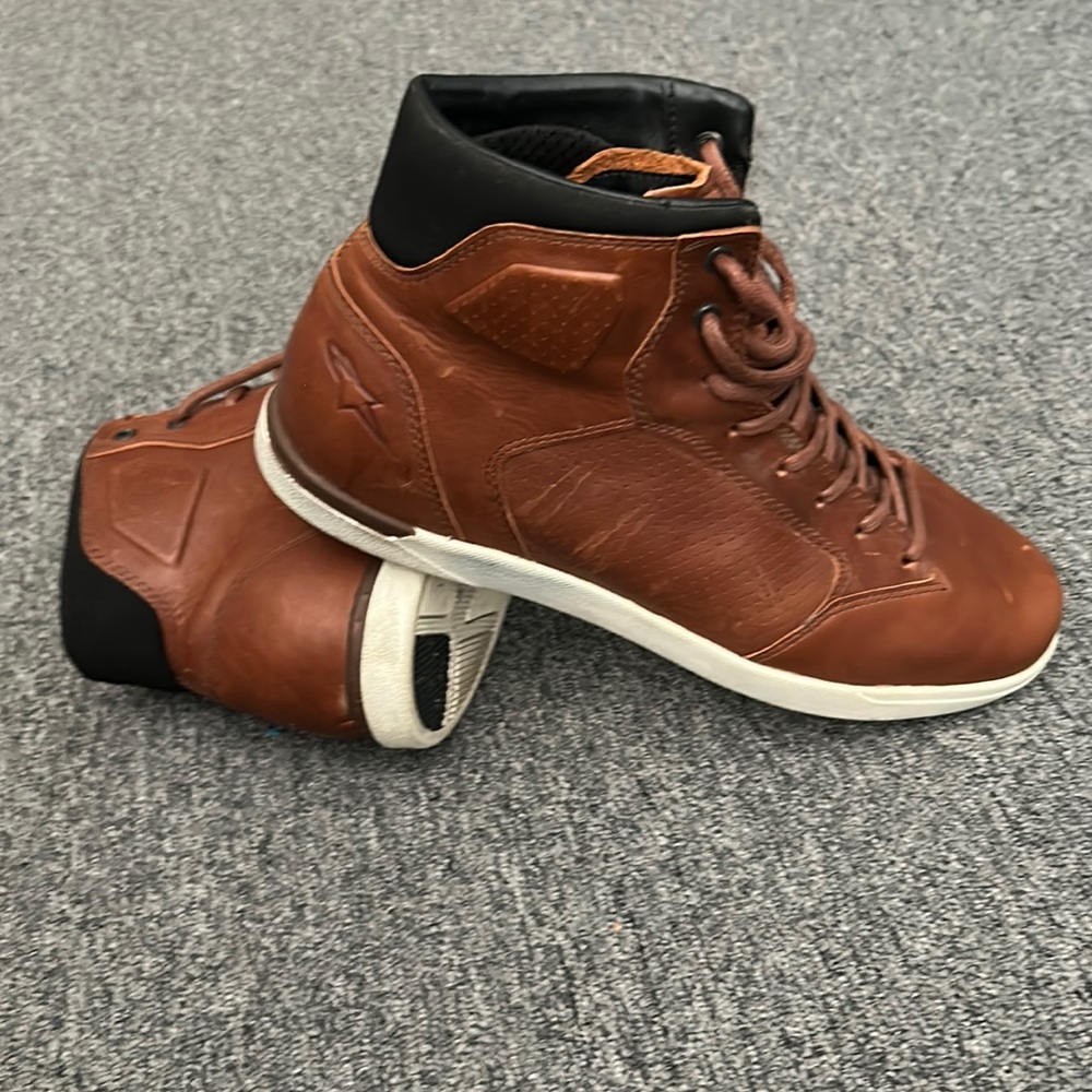 Alpine star leather high tops